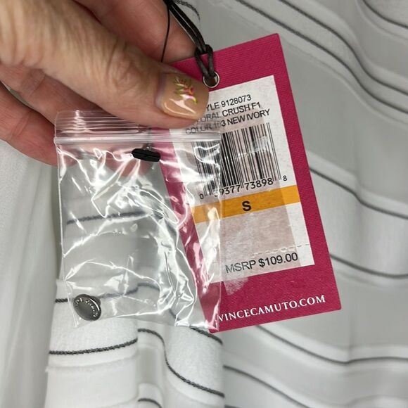 Vince Camuto bishop sleeve top 🖤 NWT 🖤 SMALL - Picture 6 of 7